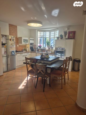 בית פרטי/ קוטג', סמטת הפקאנים, קדימה צורן