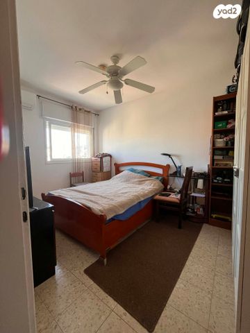 דירה, שמואל שלוסברג, שער העליה, חיפה