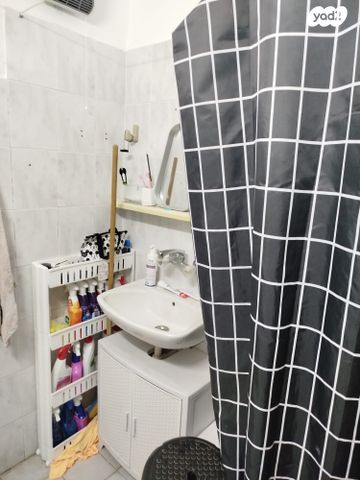 דירה, דב הוז, פרדס כץ, בני ברק