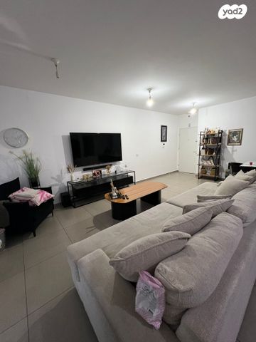 דירה, משה דיין 4, נווה דוד, רמלה