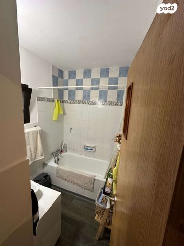 דירה, מעלות תרשיחא