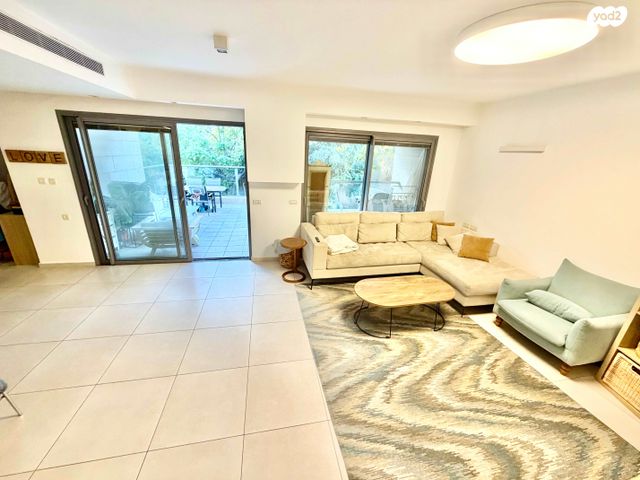 דירה, משה שמיר 4, הרצליה הירוקה, נווה עובד, הרצליה