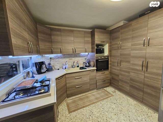 בית פרטי/ קוטג', ביל"ו, נווה זית, לוד