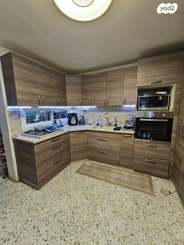 בית פרטי/ קוטג', ביל"ו, נווה זית, לוד