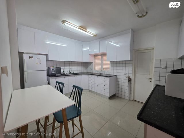 דירה, היבנר 28, כפר גנים א, פתח תקווה