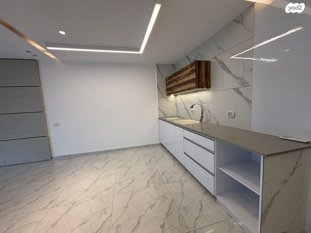 דירה, רוטשילד עצמאות, בת ים