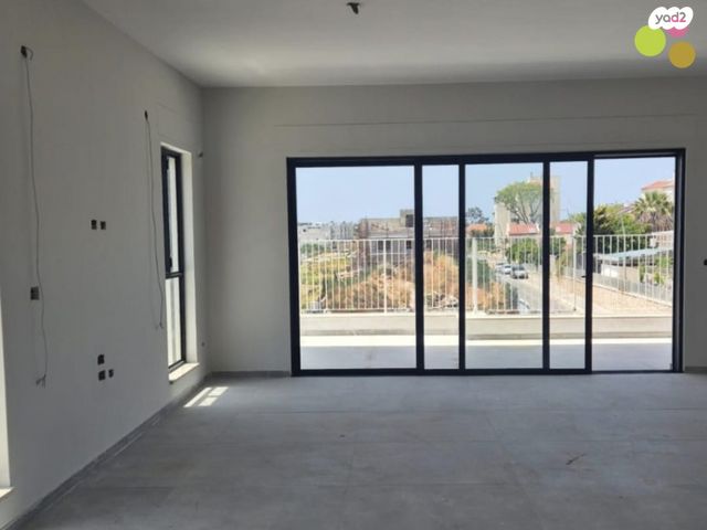 גג/ פנטהאוז, אור ים, אור עקיבא