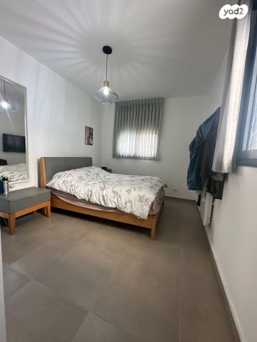 דירה, נופי החורש, מבשרת ציון