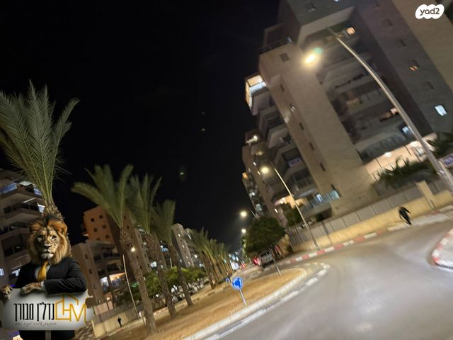 דירה, נצר חזני, נתיבות מערב, נתיבות