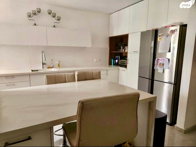 דירה, רוטשילד 18, קרול, פתח תקווה