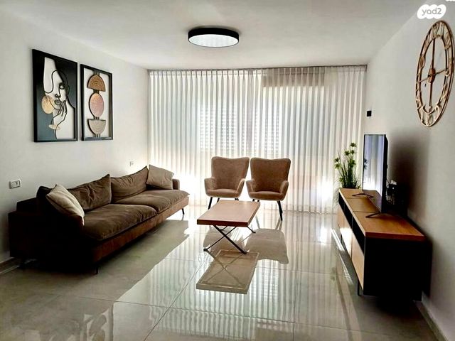 דירה, רוטשילד 18, קרול, פתח תקווה