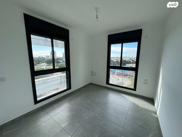 דירה, יונה וולך, גרין פארק החדשה, הוד השרון