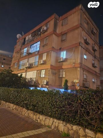 דירה, גיורא יוספטל, גיורא, רמלה