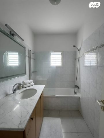 דירה, זאב יעבץ 2, א' / צפון מזרח העיר, רחובות