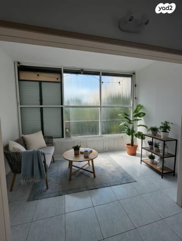 דירה, זאב יעבץ 2, א' / צפון מזרח העיר, רחובות