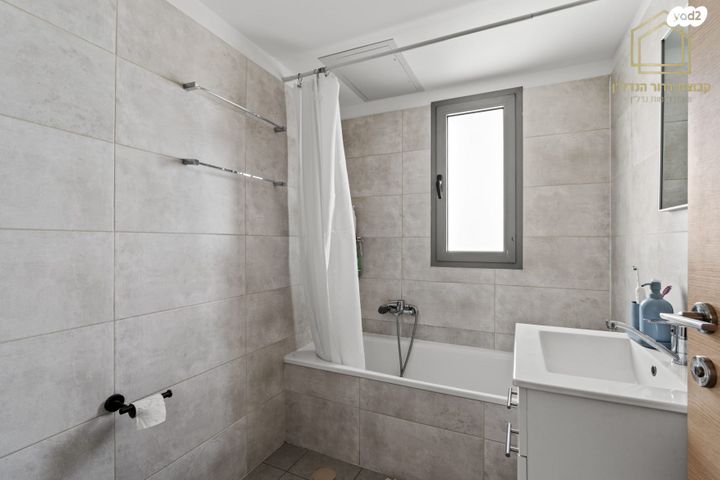 דירה, הרקפות, ראשון לציון