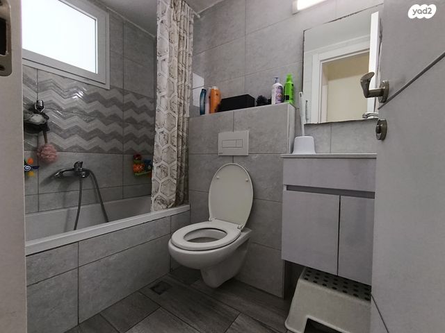 דירה, הפועל 10, הדר עליון, חיפה