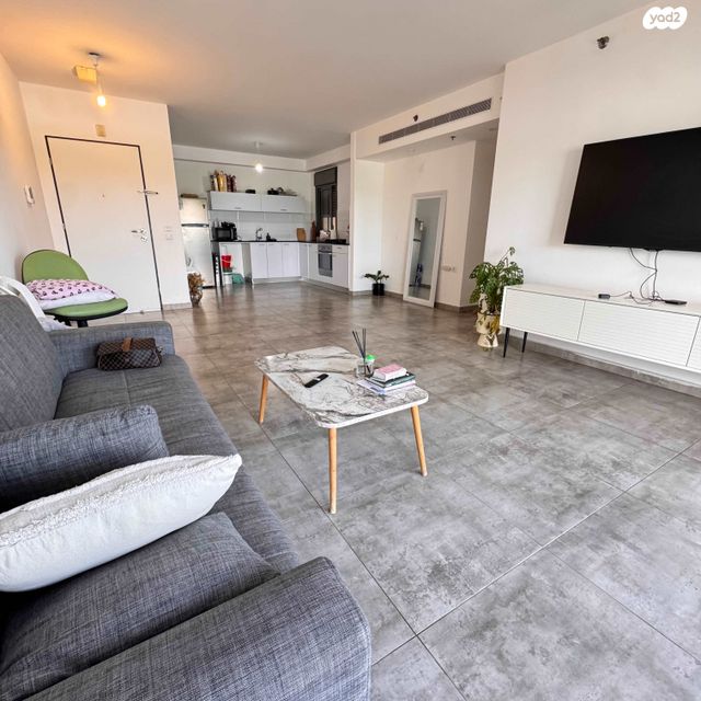 דירה, שדרות אבני החושן, כרמי גת, קרית גת