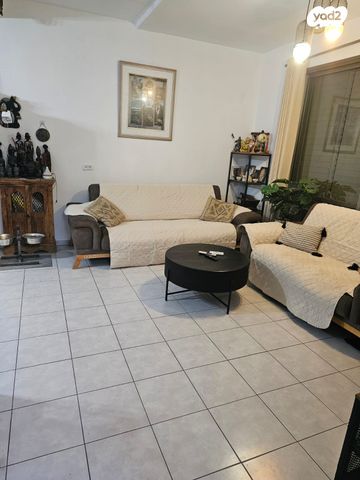 דירת גן, חרמון, ביאליק דרום, קרית ביאליק