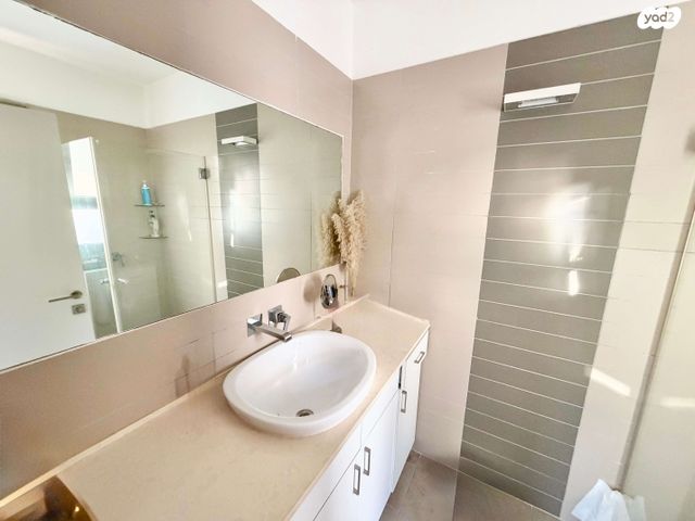 דירה, משה שמיר 4, הרצליה הירוקה, נווה עובד, הרצליה