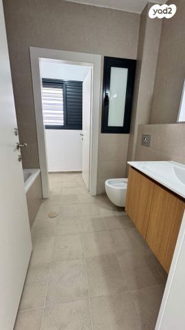 דירה, כרמי הנדיב, אחוזת רוטנר, קרית מלאכי