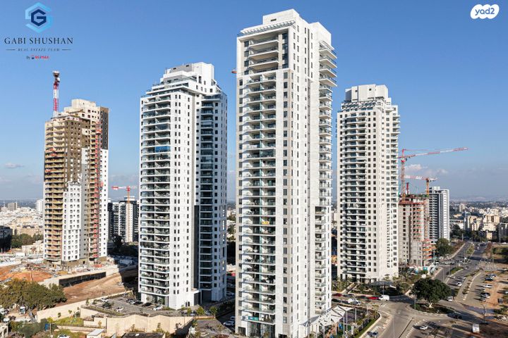 דירה, אמנון ליפקין שחק, נוף הטיילת, נתניה