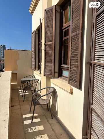 גג/ פנטהאוז, לילינבלום, נווה צדק, תל אביב יפו