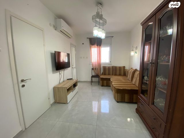 גג/ פנטהאוז, משה שרת 60, שאר העיר, עפולה