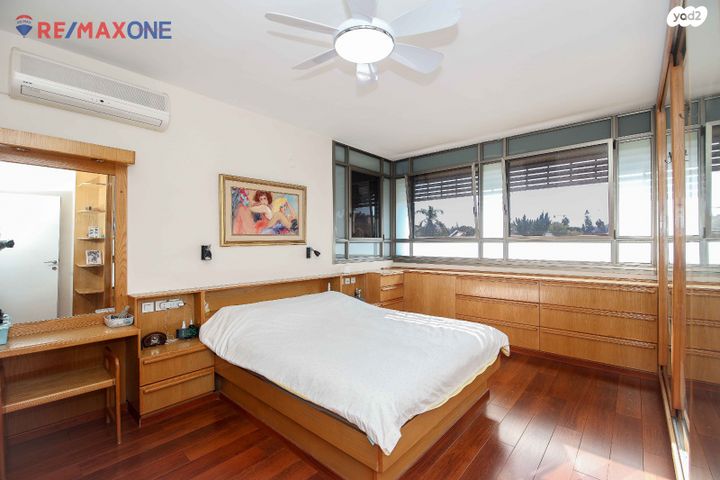 בית פרטי/ קוטג', רעננה