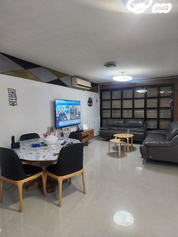 גיורא יוספטל 