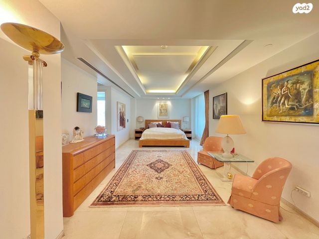 גג/ פנטהאוז, בורסה, רמת גן