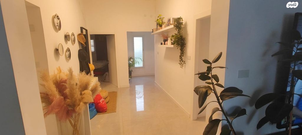 דירה, פרדריך הרמן קיש 34, צפון מזרח מרכז העיר, נתניה