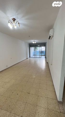 דירה, מקדונלד 12, צפון מערב מרכז העיר, נתניה