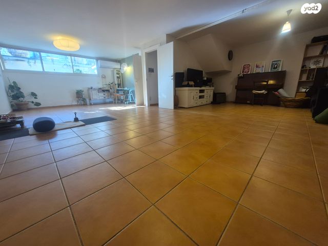 בית פרטי/ קוטג', סמטת הפקאנים, קדימה צורן