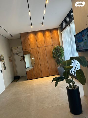 דירה, יהדות איטליה, נתיבות