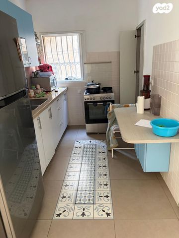 דירה, ישראל בן ציון 14, דרום מערב ותיק, בת ים