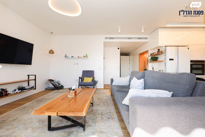 דירה, מכבים, יעלים, שוהם