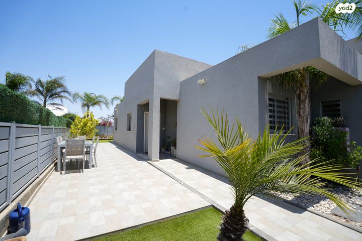 בית פרטי/ קוטג', מעוף, ערד