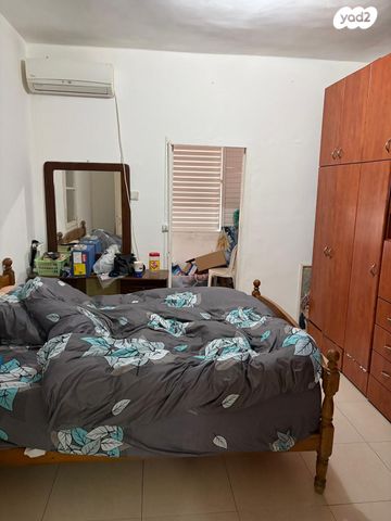 דירה, המעפילים, עמידר, בת ים