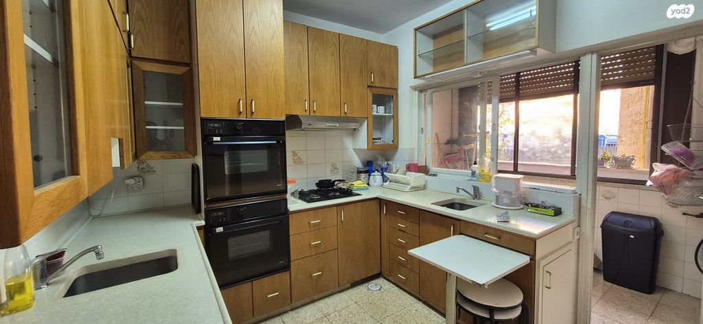 דירה, אהרון ברנד, הר נוף, ירושלים