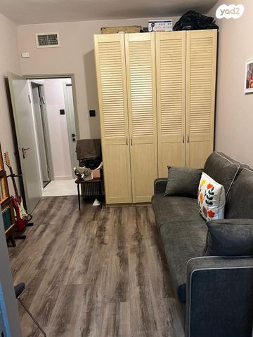 דירה, י.ל. פרץ, אברמסקי, קרית אתא