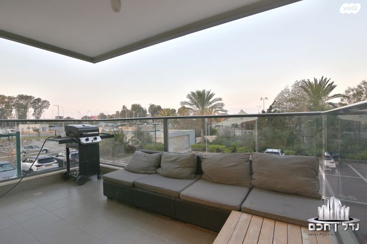 דירה, הברוש, נווה גנים, קרית מוצקין