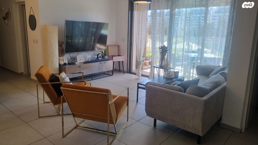 דירה, תוף מרים, גליל ים (מתחם הכוכבים), הרצליה