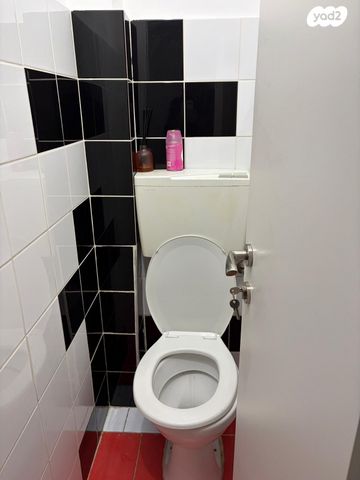 דירה, ישראל בן ציון 14, דרום מערב ותיק, בת ים