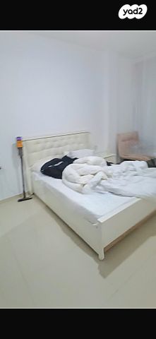 דירה, טשרניחובסקי, לב העיר, בת ים