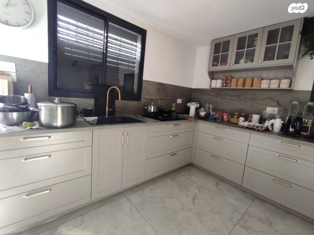 דירה, דרום, צפת