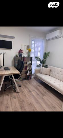 דירה, דרך אבא הלל, חרוזים, רמת גן