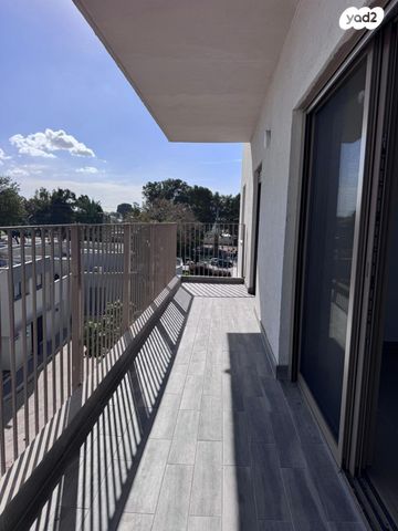 דירה, החלוץ, מגדל, אשקלון