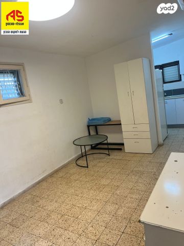 דירה, גיבורי עציון, נווה עמל, הרצליה