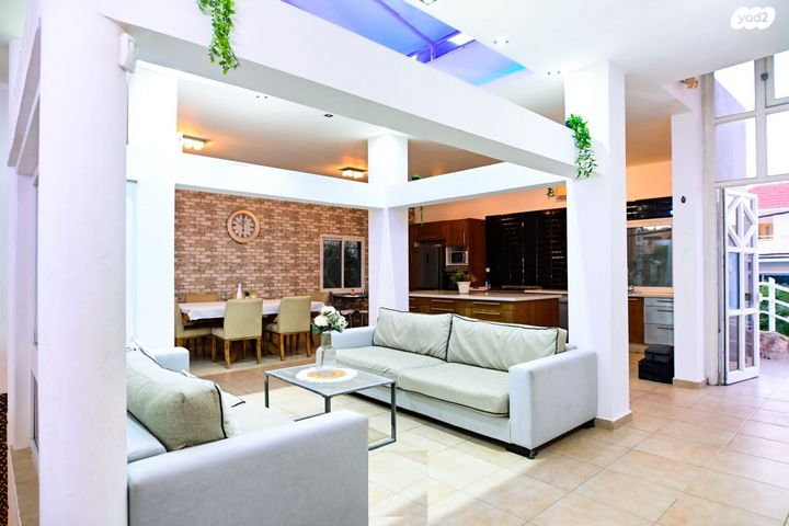 בית פרטי/ קוטג', אילת